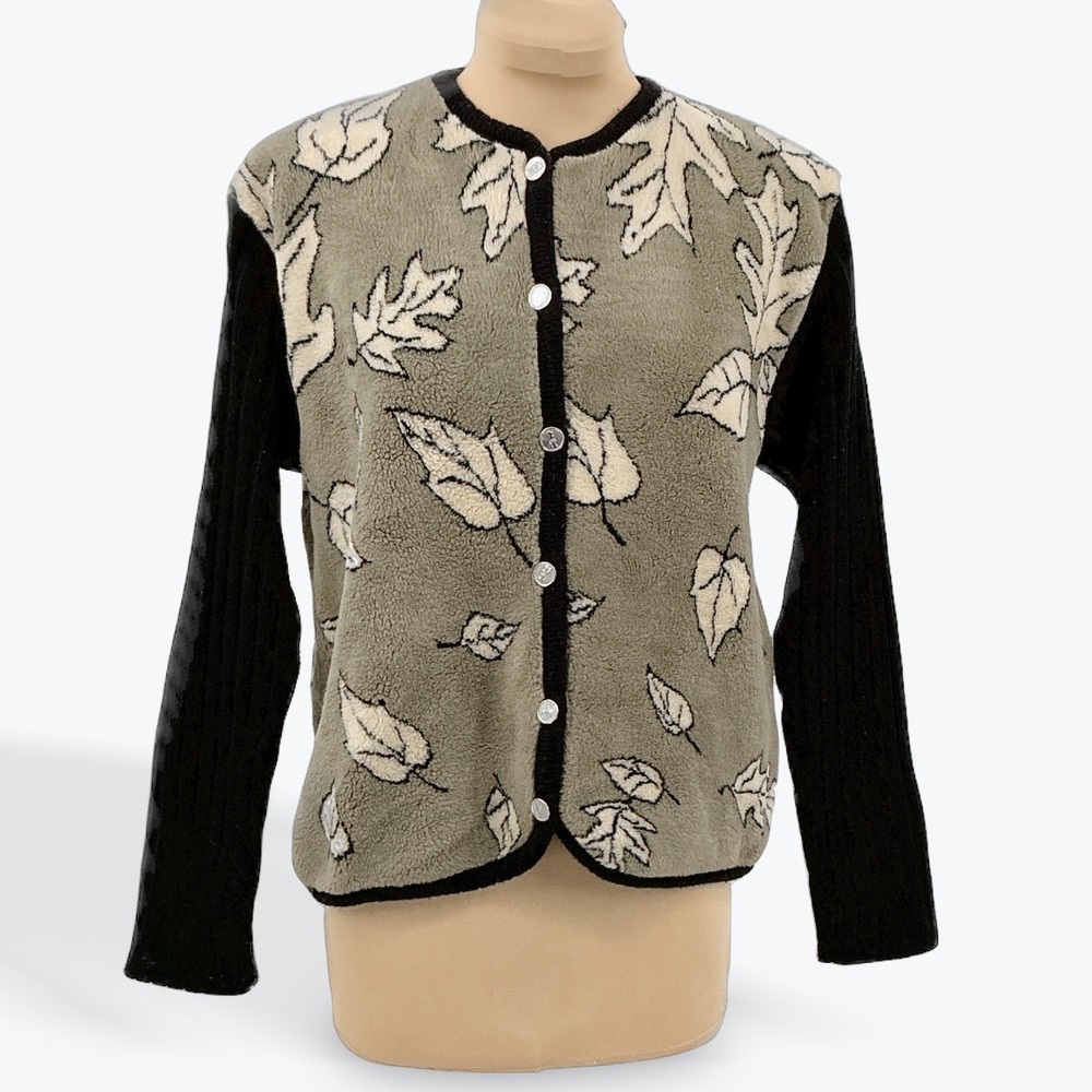 Tally-Ho Womens‎ Cardigan Sweater Black Ribbed Sleeve Leaf Print Button Front